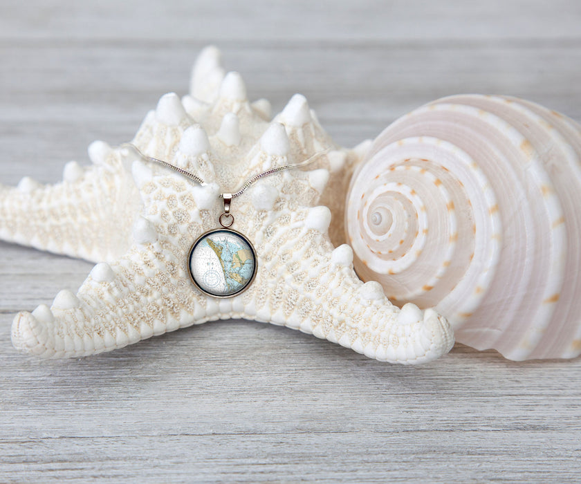 Anna Maria Island Nautical Large Circle Necklace