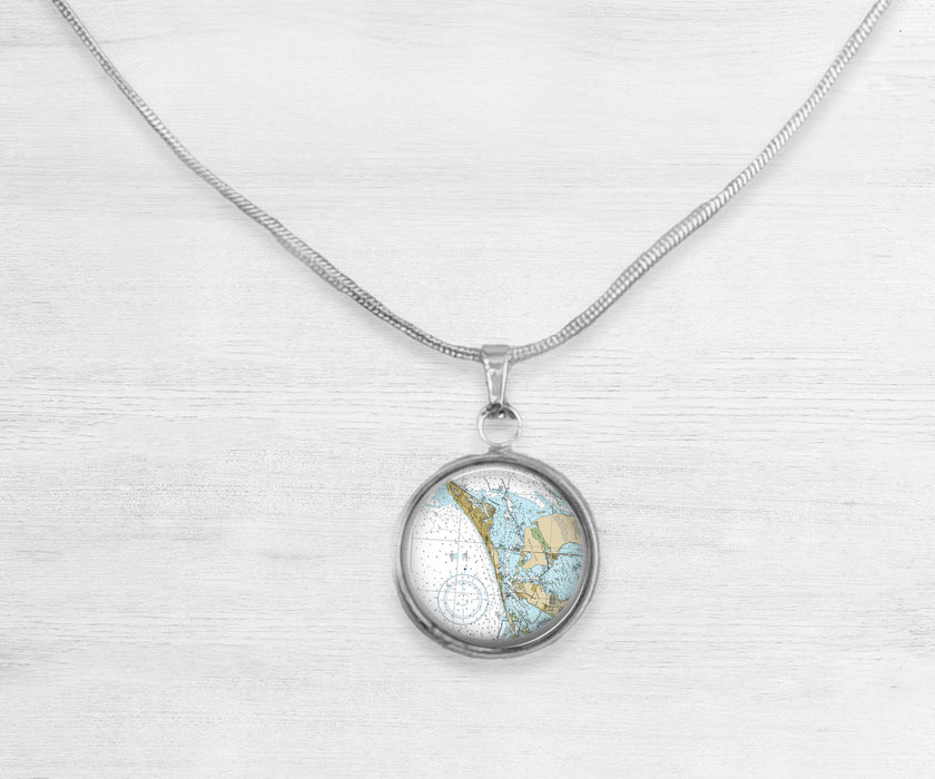 Anna Maria Island Nautical Large Circle Necklace