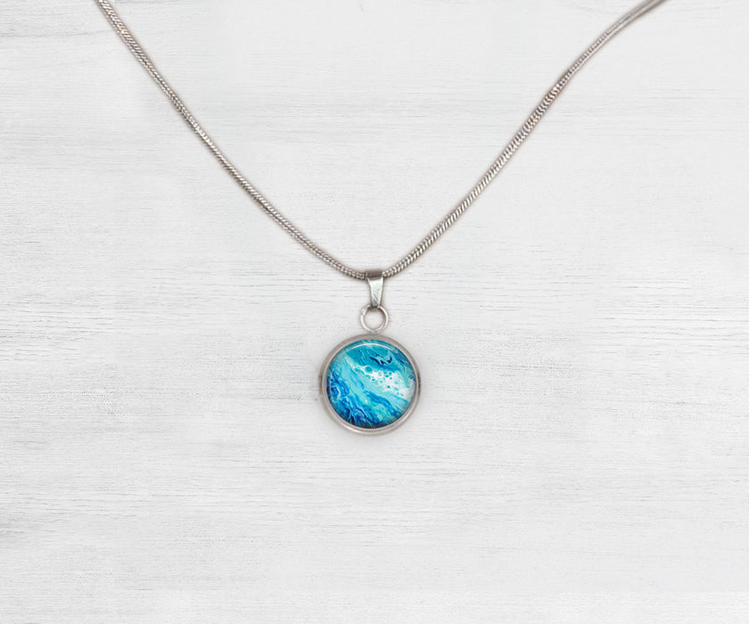 Coastal Breeze Small Circle Necklace | Beach Jewelry