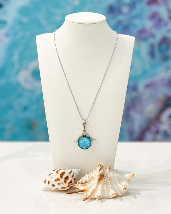 Sunset Beach Sterling Silver Circle Pendant Necklace
