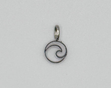 Stainless steel open wave circle charm